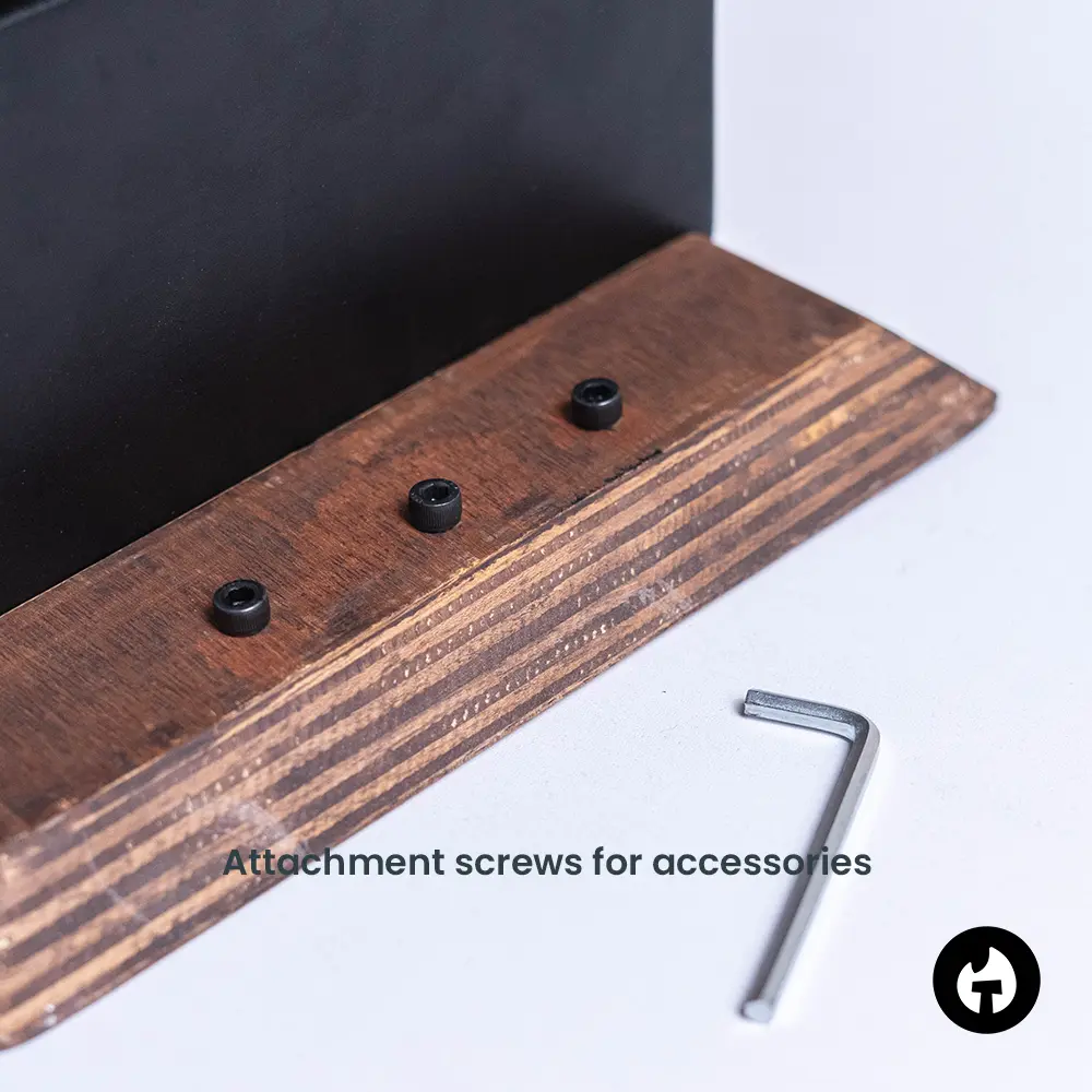 Attachment screws
